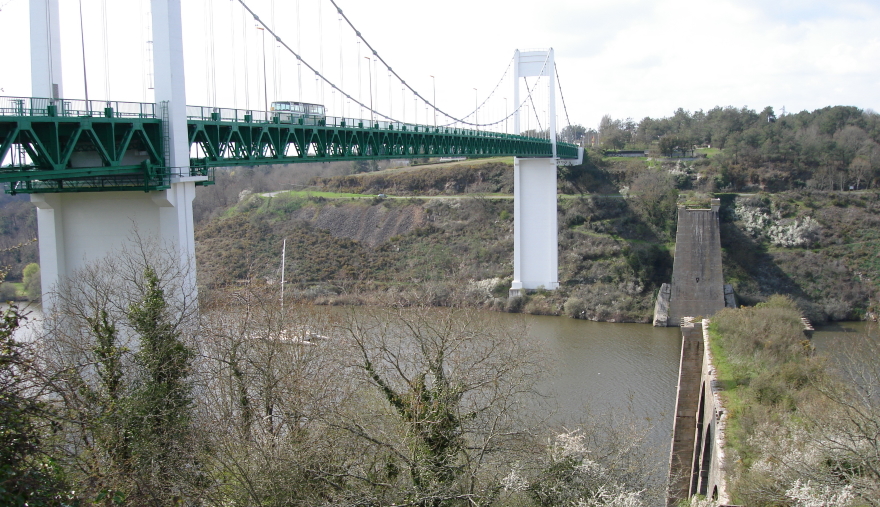 La Roche Bernard - pont suspendu (1960)